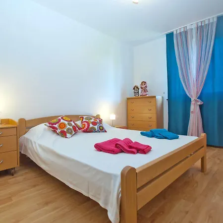 Cleusa 1609 Apartman