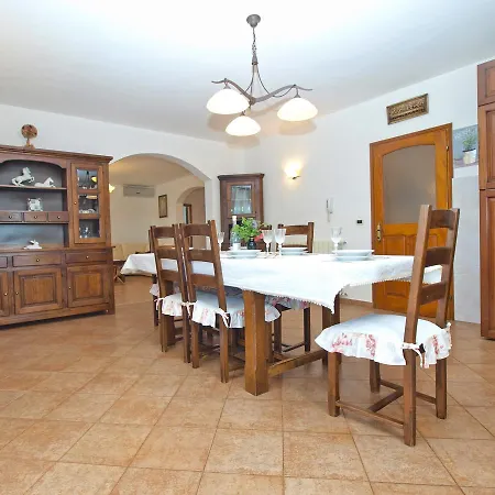 Cleusa 1609 Appartement